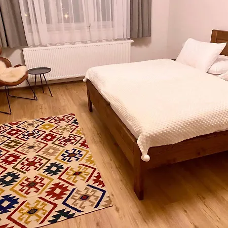 Dobre Casy Apartment